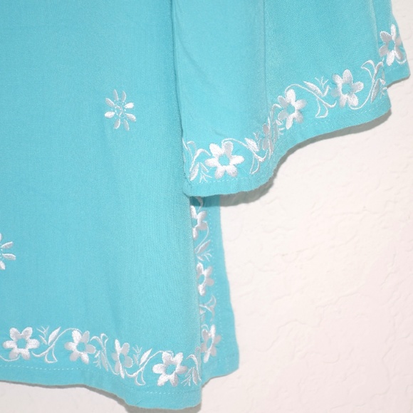 😎 Snappy Turtle Tunic S Embroidered Horseshoe Neckline Bell Sleeve Blue Blouse - Picture 4 of 7